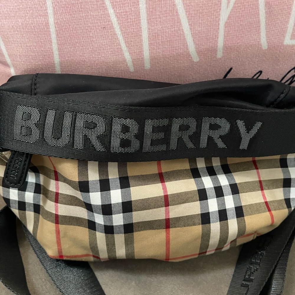 Burberry crossbody bag